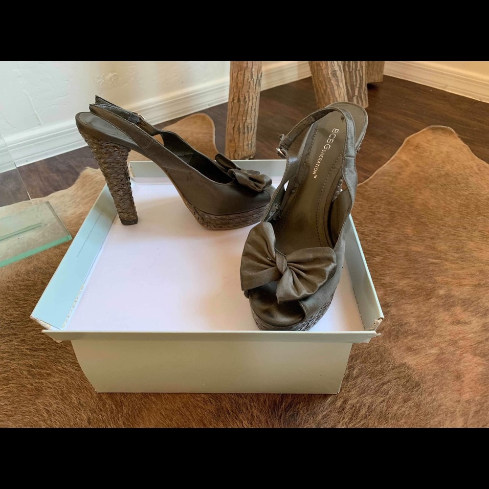 BCBGENERATION Platform Heels
